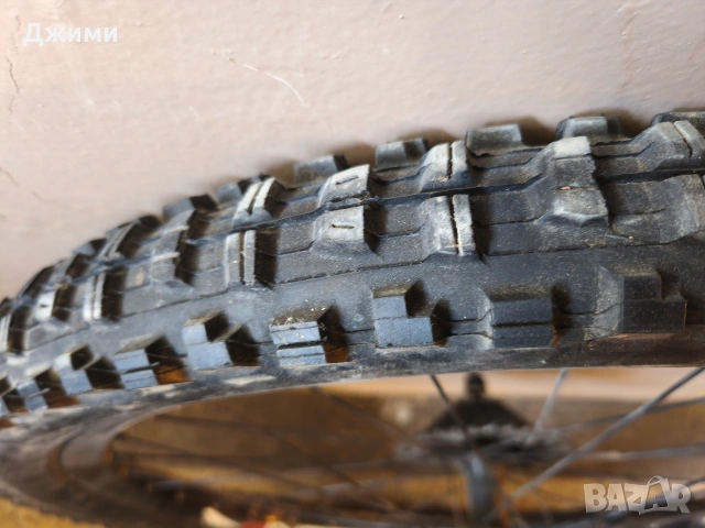 Цяла капла с гума MAXXIS MINION DHR II 26 x 2.50 (като нова ) с диск и касета, снимка 4 - Части за велосипеди - 54697372