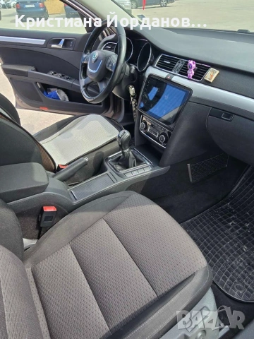 Skoda Superb, снимка 10 - Автомобили и джипове - 54976626
