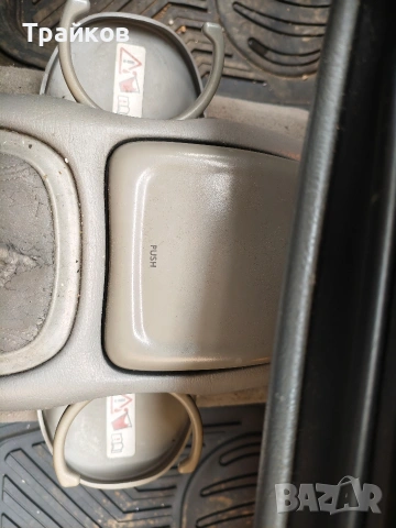 Seat Alhambra 1.9 TDi, снимка 7 - Автомобили и джипове - 54423709