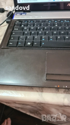 Лаптоп ASUS X64J  цена 65 евро, снимка 3 - Лаптопи за дома - 55091691