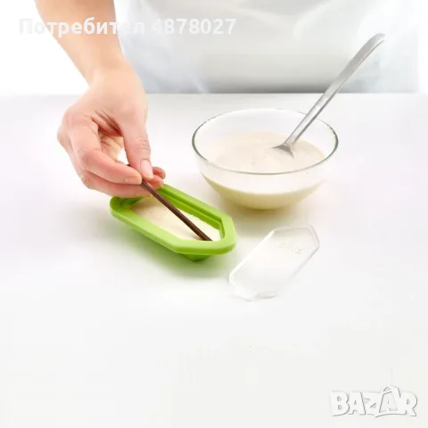 Комплект форми за сладолед на клечка Lekue 4 броя, забавни форми, снимка 4 - Форми - 55330999