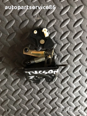 Механизъм за заключване на заден капак за Hyundai Tuscon 2.0 Crdi (2005), снимка 3 - Части - 54428591