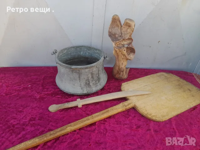 Дъска за хляб..лопата.Медник,меч