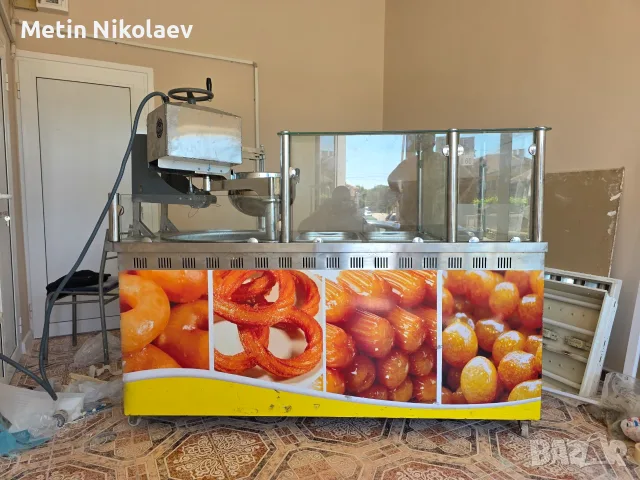 Продавам комбинирана количка за турски сладкиши, понички, толумбички, чурос и др.