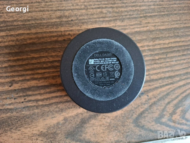 Продавам Dell USB-C Mobile Adapter DA300, снимка 3 - Кабели и адаптери - 54578578