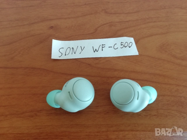Sony WF-C500 лява и дясна слушалка