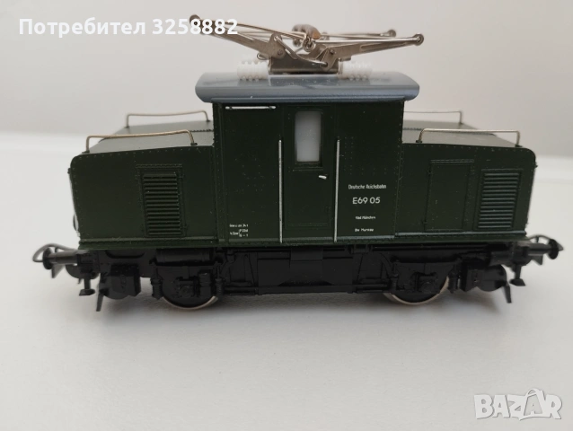Локомотив електровоз E69 PIKO НО