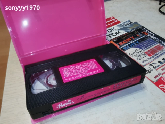 BARBIE-ORIGINAL VHS VIDEO TAPE 0405261933L1, снимка 11 - Други жанрове - 54414339