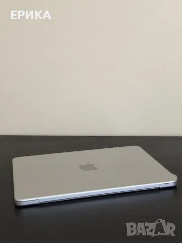 НОВ Лаптоп Apple MacBook Neo 13" 256GB Silver + оригинално зарядно, снимка 4 - Лаптопи за дома - 55595145