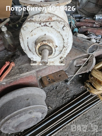 Продавам подавателна клапа