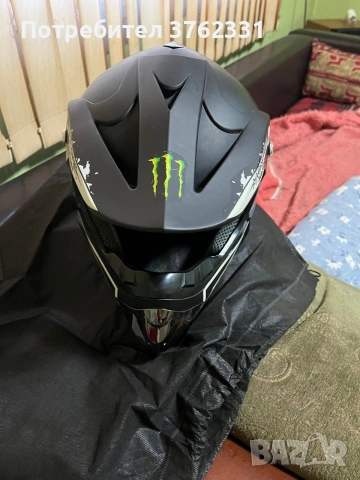 Продавам Каска Monster, снимка 2 - Спортна екипировка - 55072650