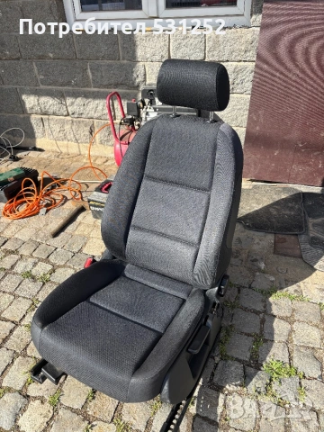 Продавам предни седалки за Ауди А4, снимка 4 - Аксесоари и консумативи - 54095436