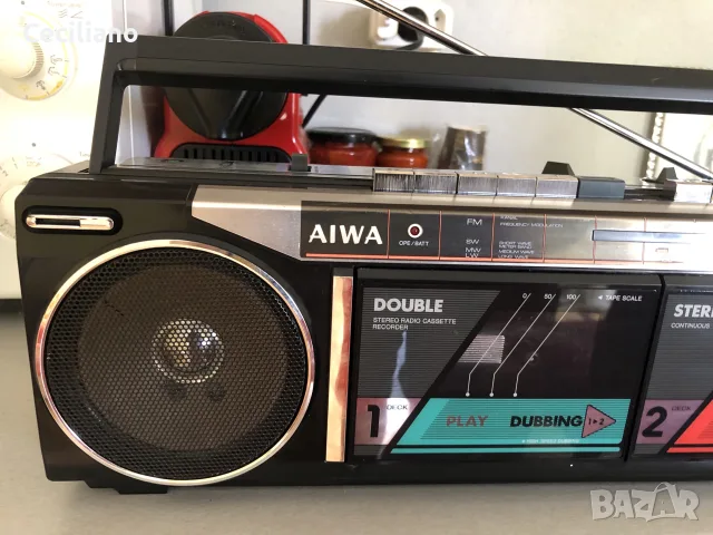 Радиокасетофон AIWA CS-W220, снимка 2 - Радиокасетофони, транзистори - 55584283