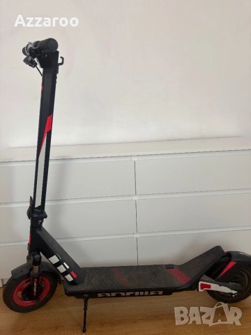Електрическа тротинетка Aprilia eSR2, снимка 9 - Велосипеди - 54012865