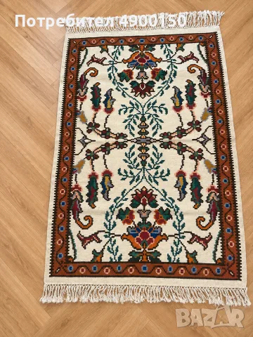 Бели малки котленски килими , снимка 2 - Килими - 55670200