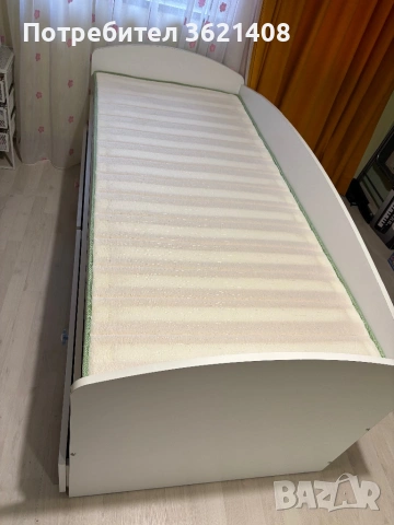 Детско легло с чекмеджета + гардероб  комплект