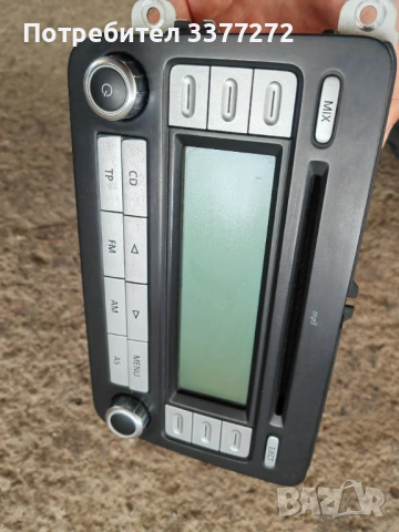 ОРИГИНАЛНА Мултимедия за Volkswagen touran/golf 5/ passat B6, снимка 2 - Автомобили и джипове - 54172692