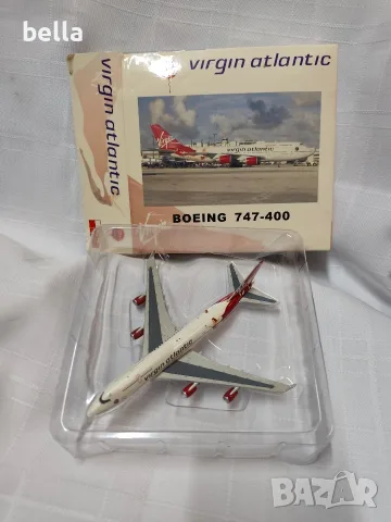 Колекционерски метален модел Boeing 747-400 Virgin Atlantic (Мащаб 1:500) – Юбилейно издание , снимка 8 - Антикварни и старинни предмети - 55461129