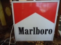 MARLBORO светеща табела. размер около 60х60х3 см., снимка 1