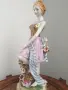 Meissen фигура 34см-1,5кг/Майсен порцеланова статуетка на момиче с цветя, снимка 2
