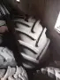 гума за комбайн 900/60R32, снимка 1