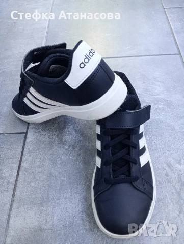 Детски маратонки Adidas , снимка 3 - Детски маратонки - 55283638