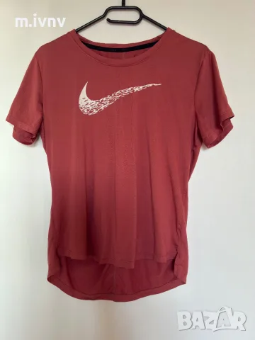 Спортна тениска Nike