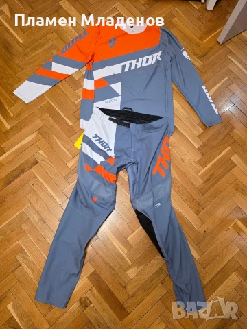 Продавам кросов екип THOR , снимка 2 - Спортни дрехи, екипи - 54415589