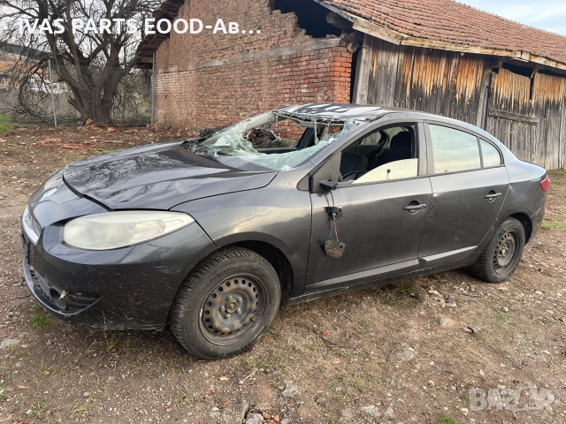 Renault Fluence 1.6 ;110hp,2011г,На части , снимка 4 - Автомобили и джипове - 55160043