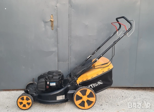 Бензинова самоходна косачка McCulloch Двигател Briggs & Stratton Отлично състояние