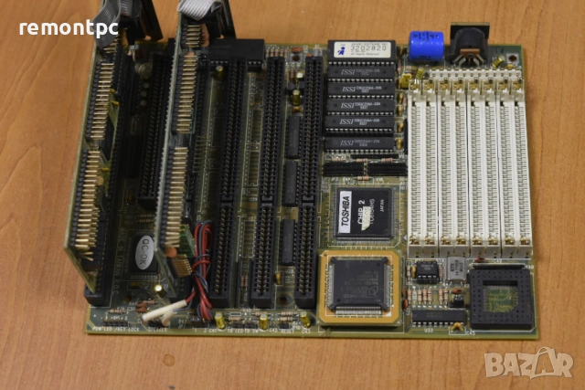 Дънна платка с 386 DX 40 и две платки