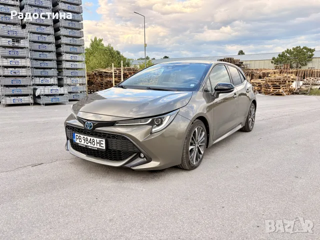 Toyota Corolla 2.0 Бензин Хибрид / 184 кс / Bi-Tone, снимка 3 - Автомобили и джипове - 55405870