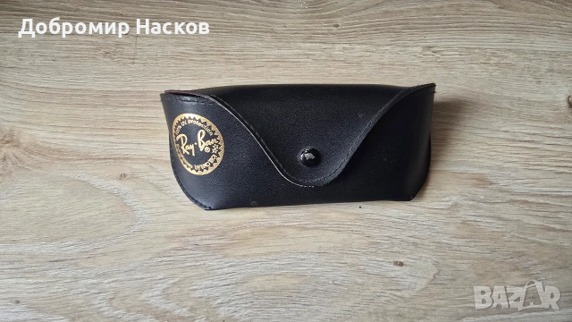 Оригинални Ray-Ban Aviator Polarized RB 3027 Italy, снимка 8 - Слънчеви и диоптрични очила - 55121146