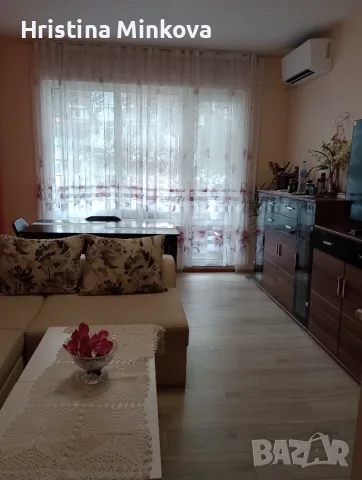 Продавам четиристаен панелен апартамент