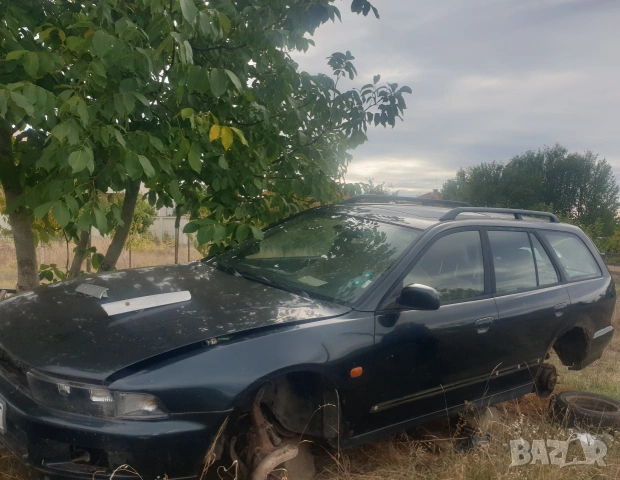 Продавам Митсубиши Галант (на части), снимка 10 - Автомобили и джипове - 54387383