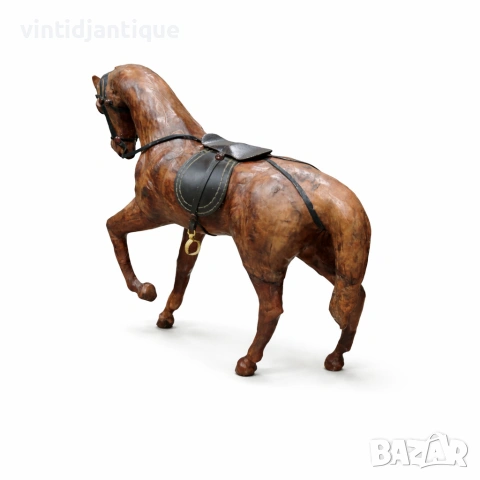 Ретро фигура на кон с кожено седло, снимка 3 - Статуетки - 54126802