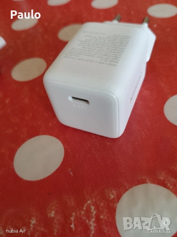 бързо зарядно 30w/ugreen, снимка 2 - Оригинални зарядни - 54639656