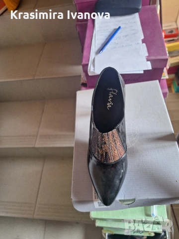 нови обувки естествен лак 