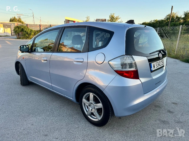 Honda Jazz 2010 г., снимка 5 - Автомобили и джипове - 54704361