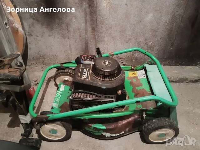 Работеща немска бензинова косачка TAGA R 350, с двигател Briggs & Stratton, снимка 2 - Селскостопанска техника - 55509310