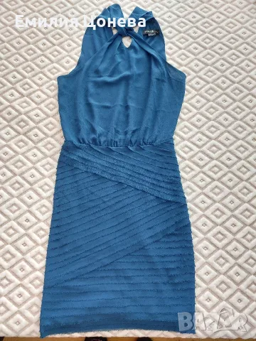 оригинална рокля Guess