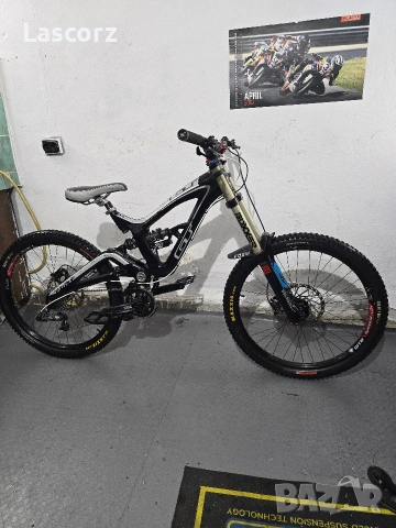 Downhill, колело за спускане GT Fury, fox,RockShox Boxxer, снимка 6 - Велосипеди - 55064747