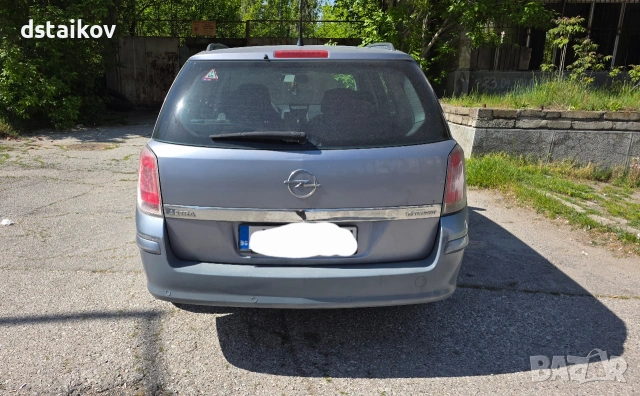 Опел Астра 1.6 бензин ,газ 105 к.с, снимка 4 - Автомобили и джипове - 54619532