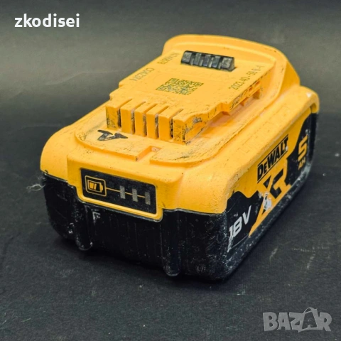 Батерия DEWALT 5Ah 18V, снимка 3 - Други инструменти - 54739696