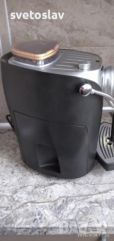 Кафе машина, снимка 2 - Кафемашини - 54008189