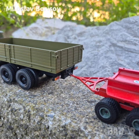 Kraz  +  ремарке в мащаб 1:43, снимка 9 - Колекции - 54151641