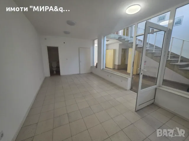 ОТЛИЧНА ЛОКАЦИЯ В ТОП ЦЕНТЪРА НА ХАСКОВО! | 55 КВ.М. | 48 600 € , снимка 2 - Магазини - 55653569