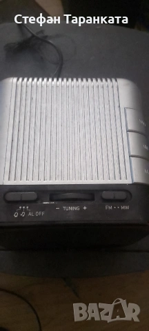 радио приемник аларма часовник GRUNDIG , снимка 3 - Радиокасетофони, транзистори - 54624151