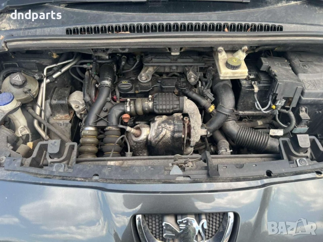 Peugeot 5008 1.6 HDI 2013 На Части, снимка 9 - Автомобили и джипове - 54811852