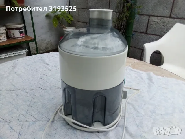 Сокоизтисквачка Delonghi Robo Diet KC400, снимка 2 - Сокоизстисквачки и цитрус преси - 55404650